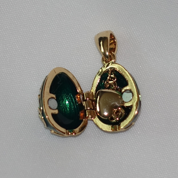 Russian Faberge Style Egg Locket/Pendant - Picture 5 of 8